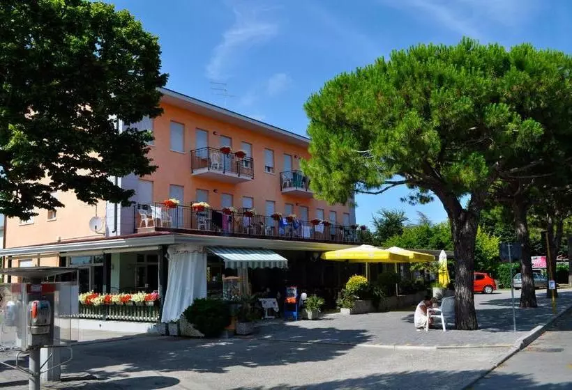هتل Albergo Rosa