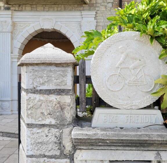 酒店 Domus Romulea