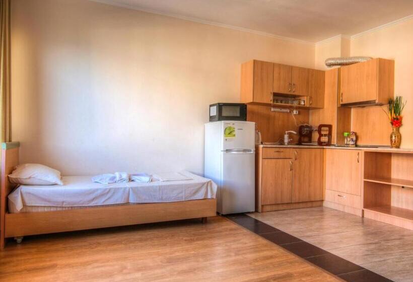 فندق Fantasy Beach