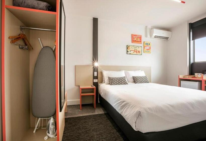 فندق Nightcap At Camp Hill