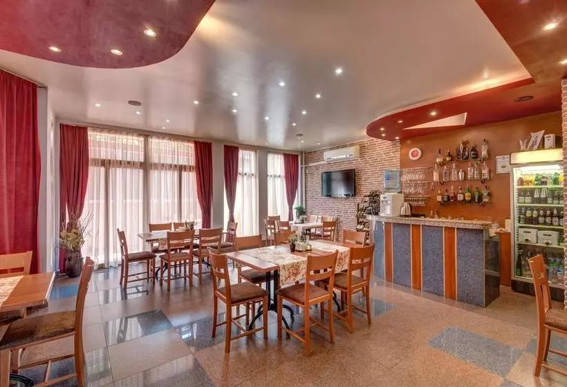Family Hotel Prestige