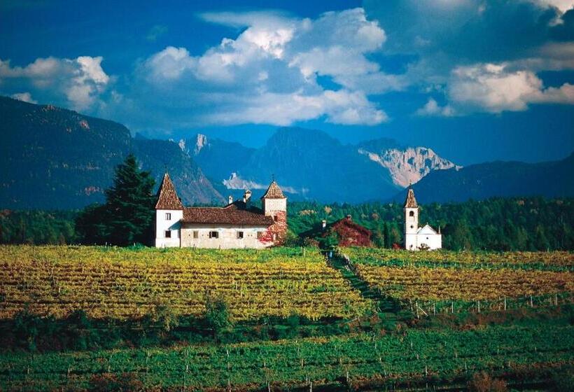 فندق St. Justina Hof