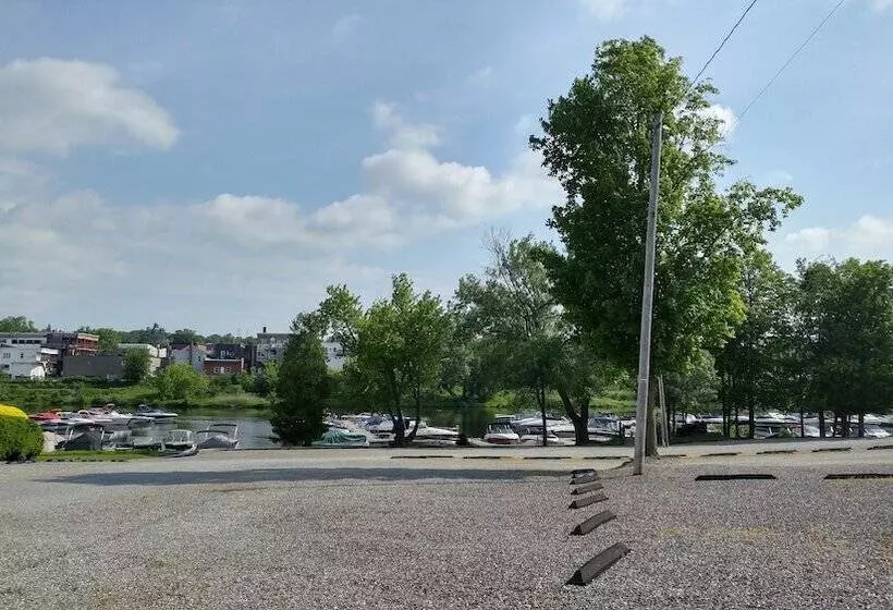 Motel De L'outlet