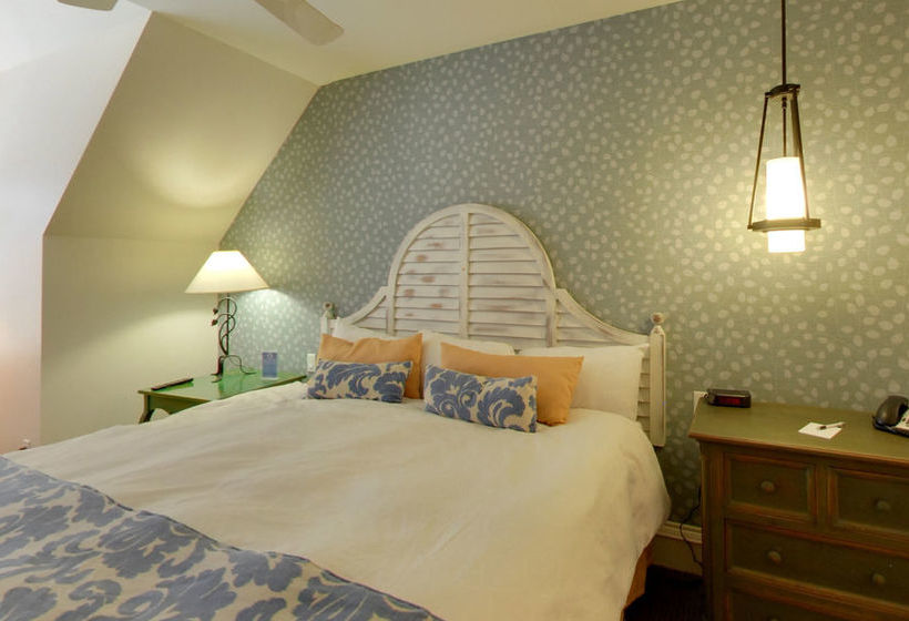 منتجع Hilton Grand Vacations Club Tremblant Canada