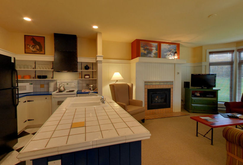 منتجع Hilton Grand Vacations Club Tremblant Canada