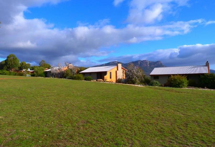 Курорт Meringa Springs