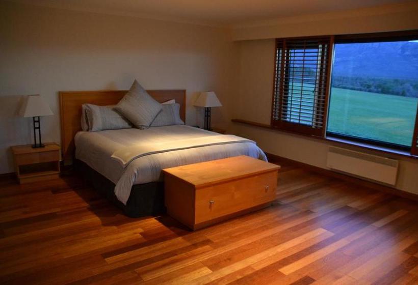 Курорт Meringa Springs