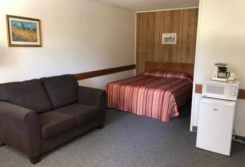 Yellow Quill Motel