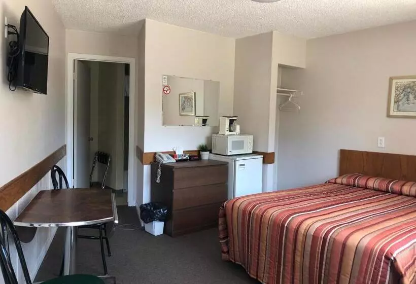 Yellow Quill Motel