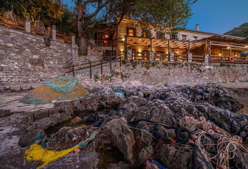 Cleopatra S Miramare