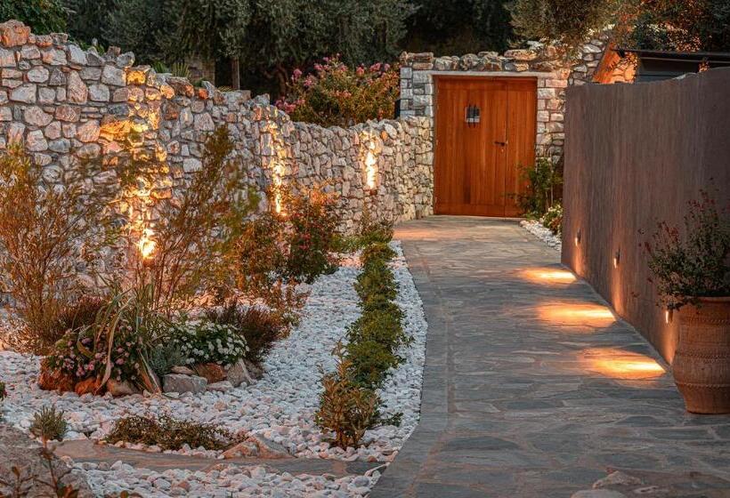 Cleopatra S Miramare