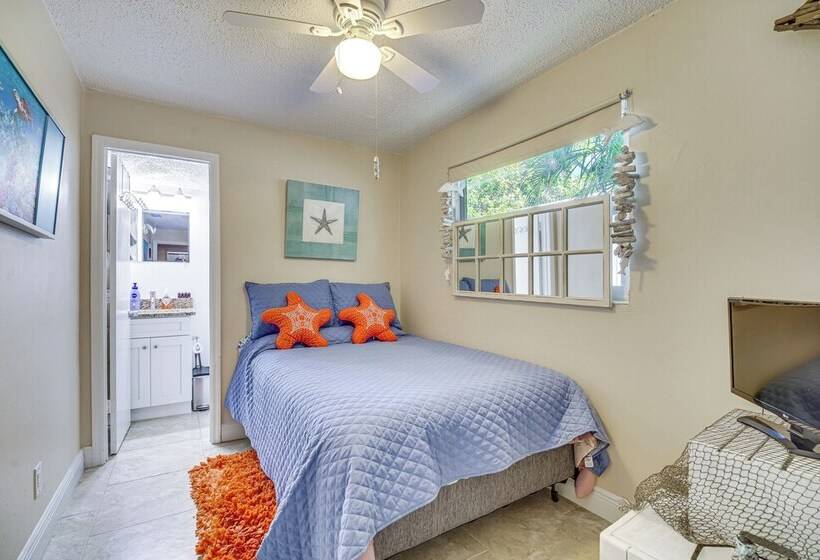 Dog Friendly Fort Pierce Home W/ Fenced In Yard!