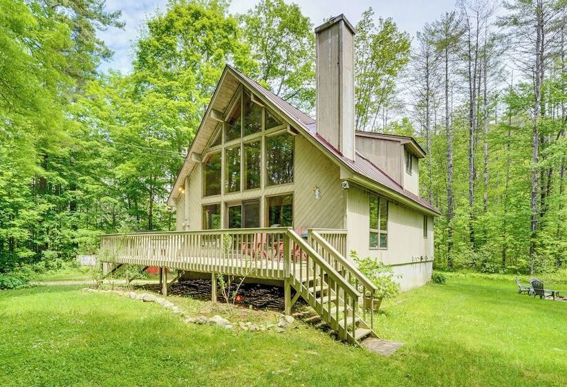 Family Friendly Ludlow Cabin On Lake Pauline!