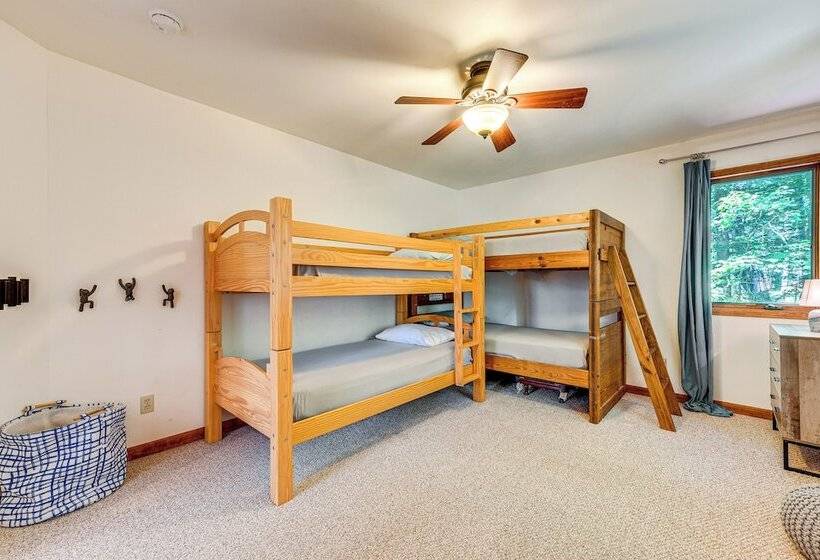 Family Pocono Pines Cottage W/ Deck & Creek Access