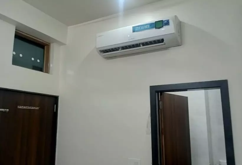 ホテル Chouhan Paradise Ajmer