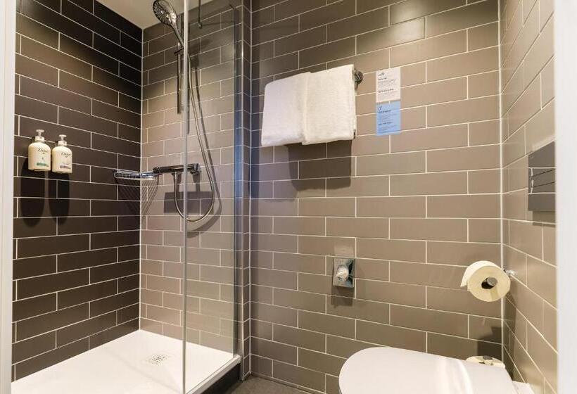 ホテル Holiday Inn Express Paris Poissy, An Ihg