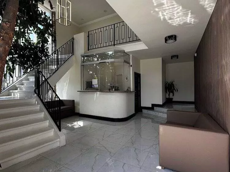 ホテル Lyfe Inn & Suites By Aga   Beverly Hills