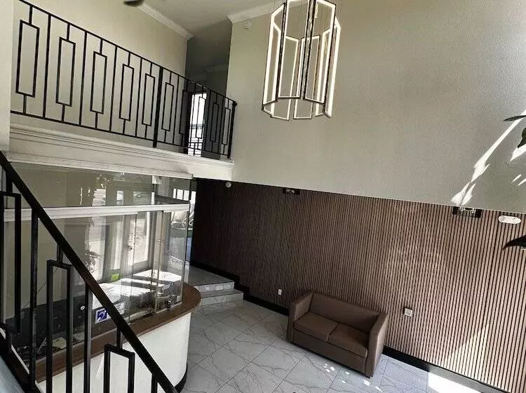 ホテル Lyfe Inn & Suites By Aga   Beverly Hills