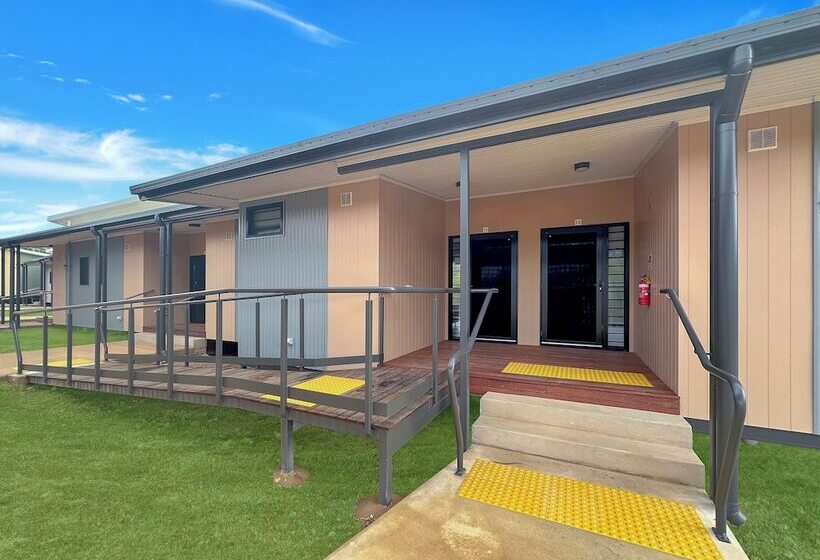 בית מלון כפרי Yanawal