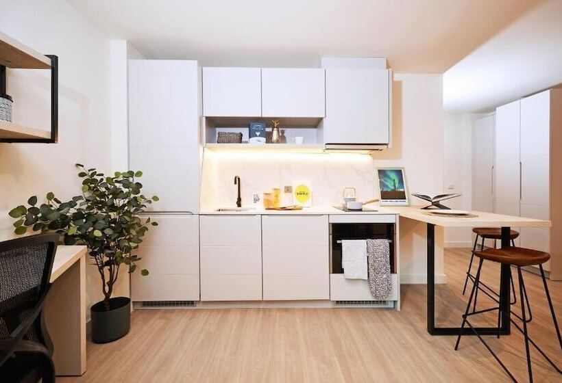 Joivy Aparthotel At Vita Iona Street   Adults Only