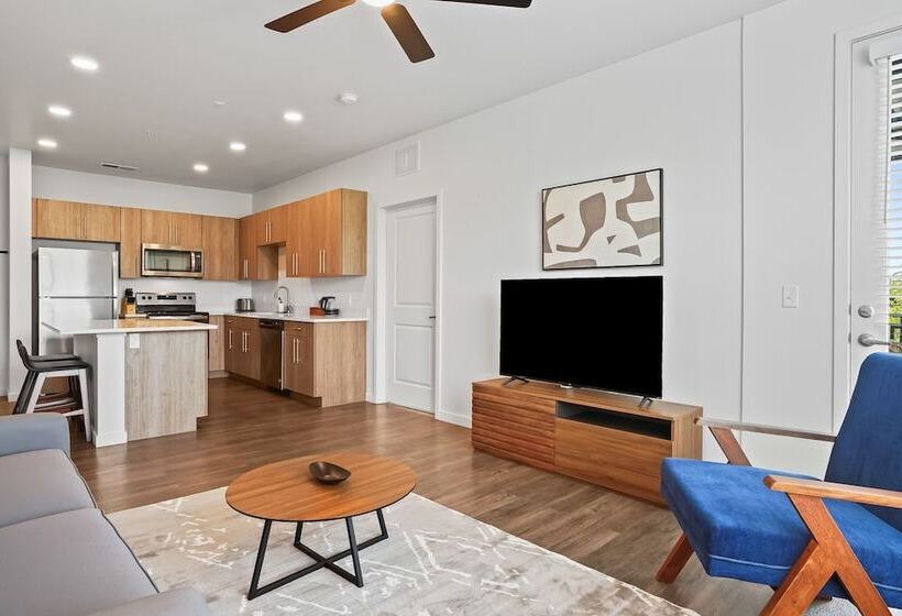 Kasa At Cortland On The River Boise