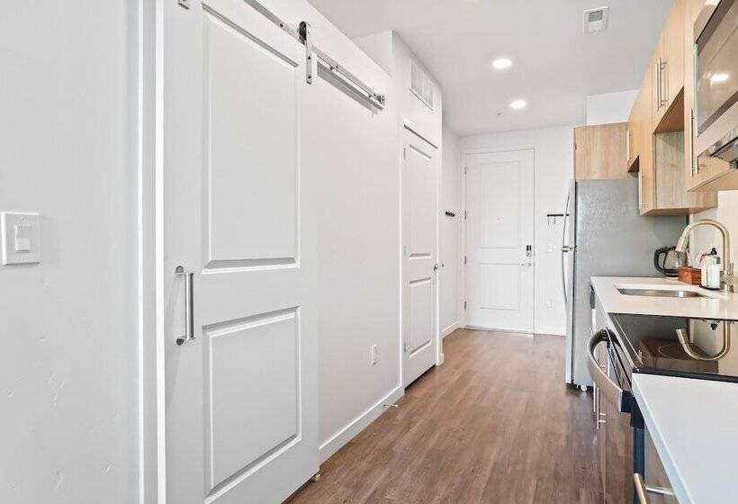 Kasa At Cortland On The River Boise