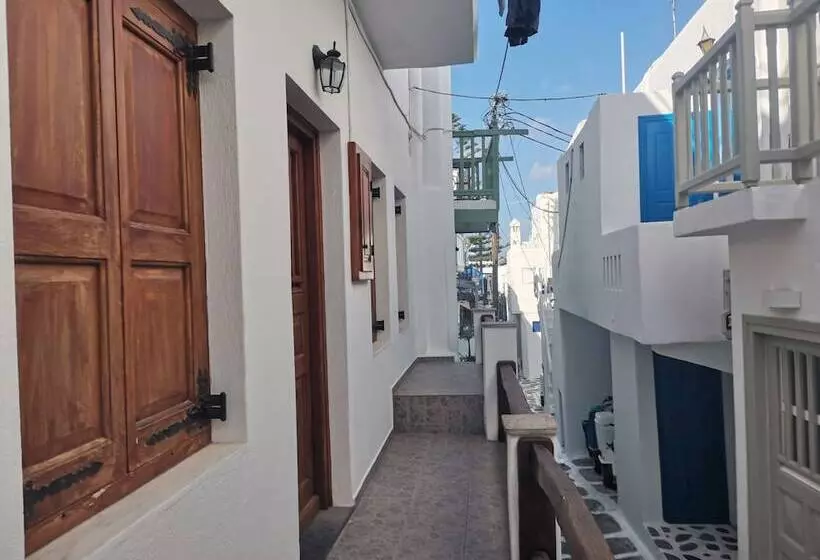 Maria Eleni Guesthouse