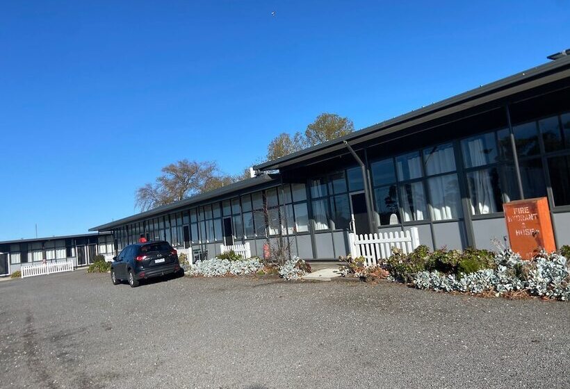 Mount Elephant Hotel Motel