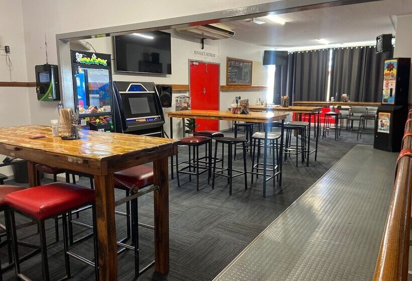 Mount Elephant Hotel Motel