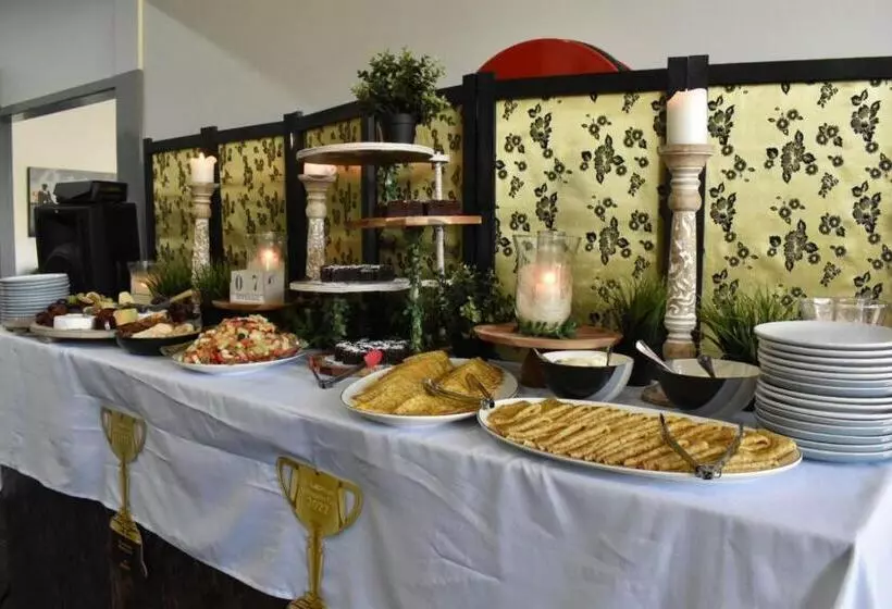 Mount Elephant Hotel Motel