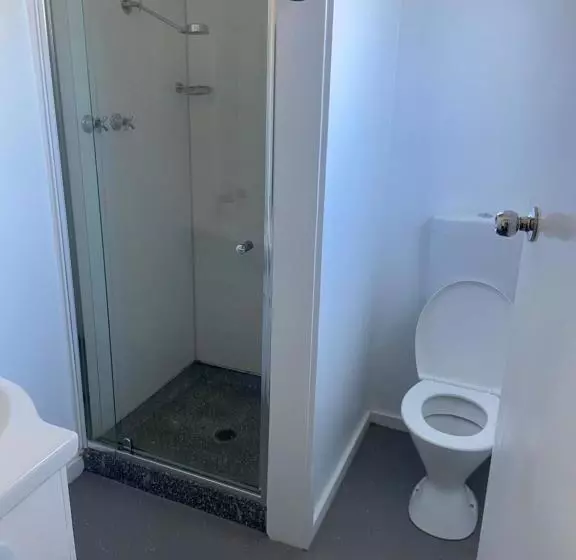 Mount Elephant Hotel Motel