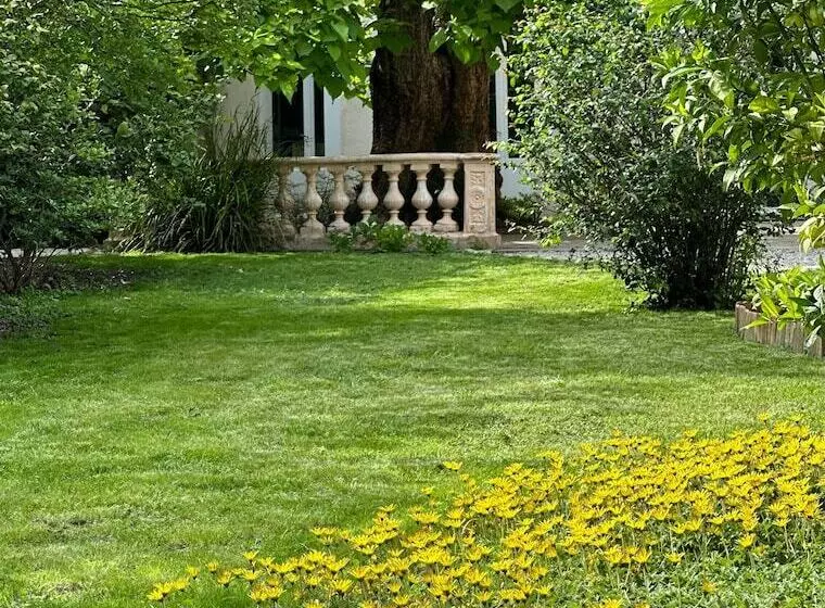 Majatalo L Enthousiasme