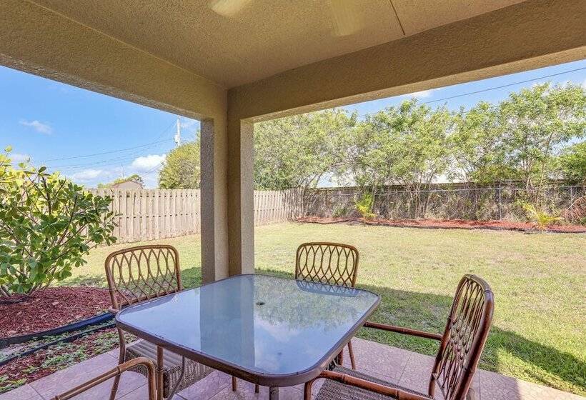 Port St Lucie Home W/ Above Ground Pool & Grill