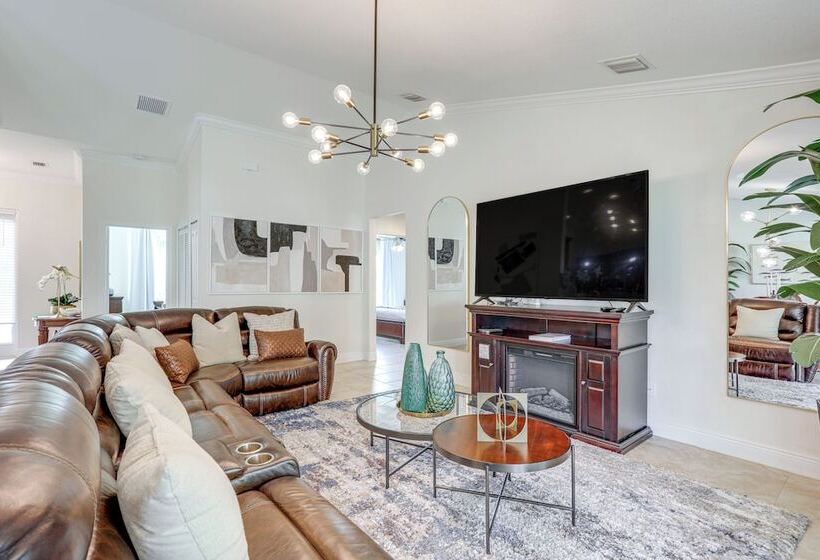 Port St Lucie Home W/ Above Ground Pool & Grill