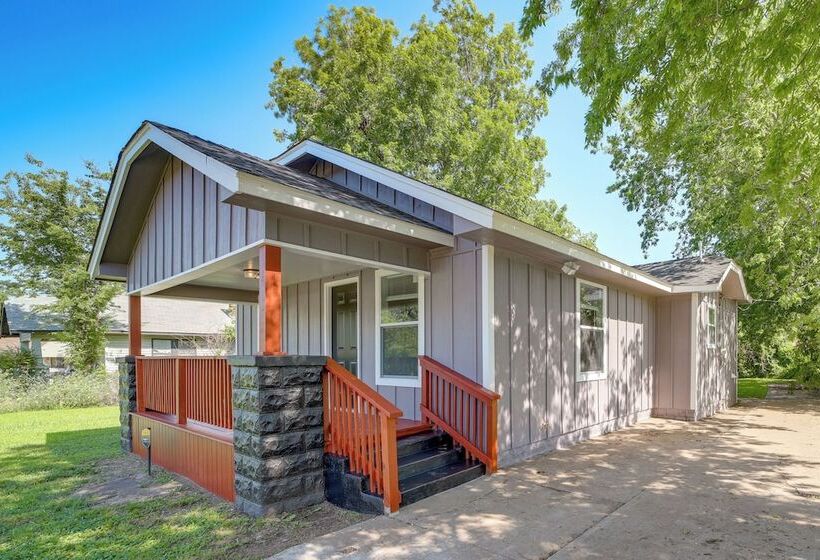 Remodeled Tulsa House W/ Yard ~ 4 Mi To Downtown!