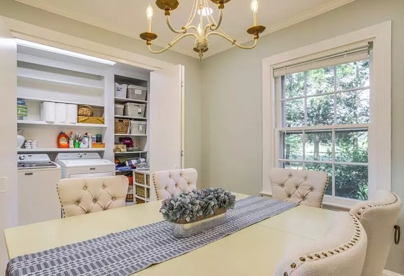 Riverfront Denton Estate On 7 Acres W/ Fire Pit!