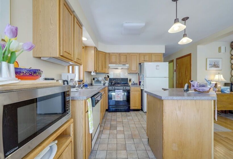 Serene Steuben Home W/ Scenic Ocean Views!