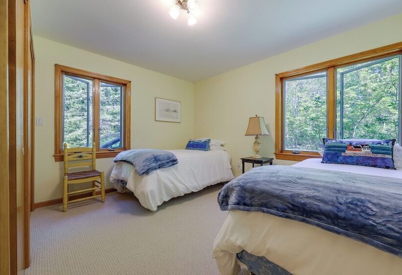 Serene Steuben Home W/ Scenic Ocean Views!