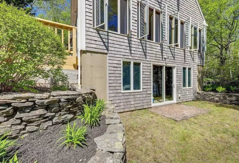 Serene Steuben Home W/ Scenic Ocean Views!