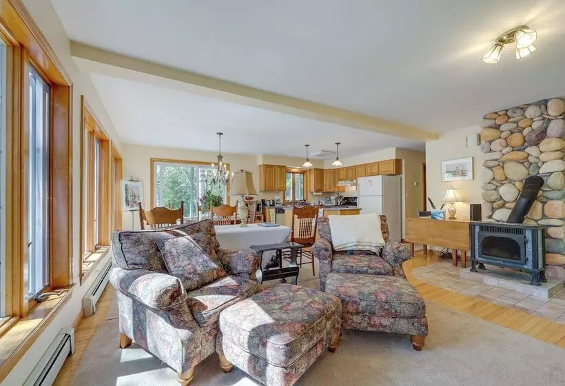 Serene Steuben Home W/ Scenic Ocean Views!