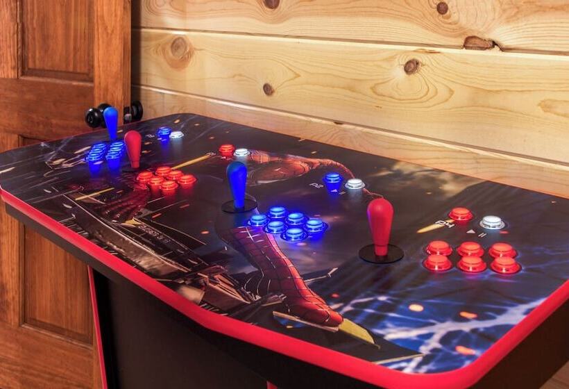 Serenity Mountain Pool Lodge