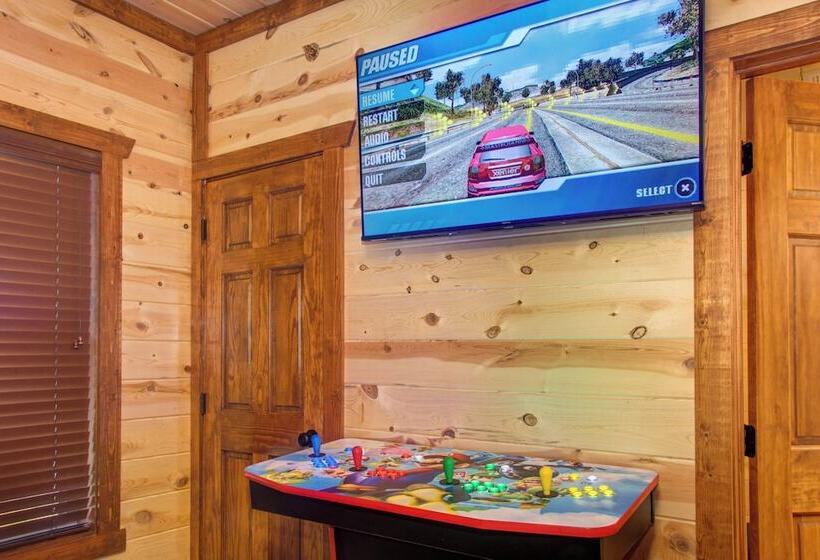 Serenity Mountain Pool Lodge