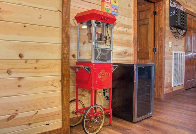 Serenity Mountain Pool Lodge