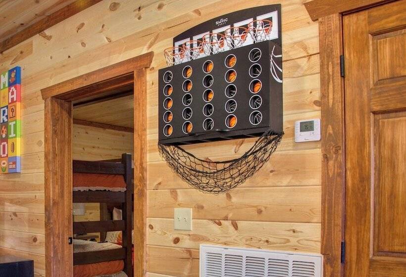 Serenity Mountain Pool Lodge