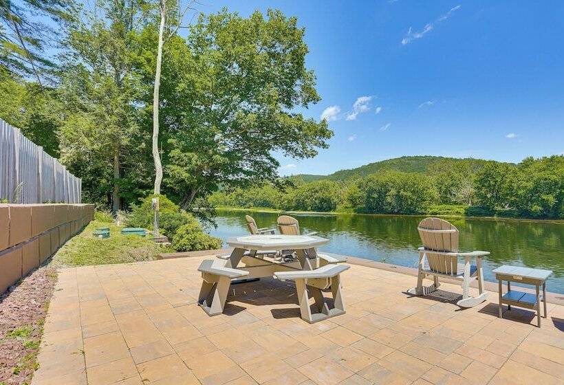 Peaceful Farm Stay: Damascus Cabin On 120 Acres!