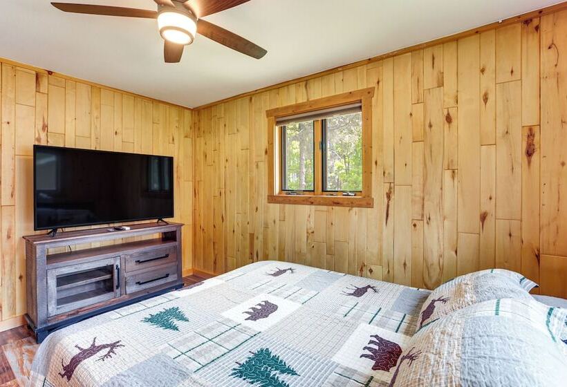 Updated Conover Cabin W/ Nearby Boating Access!