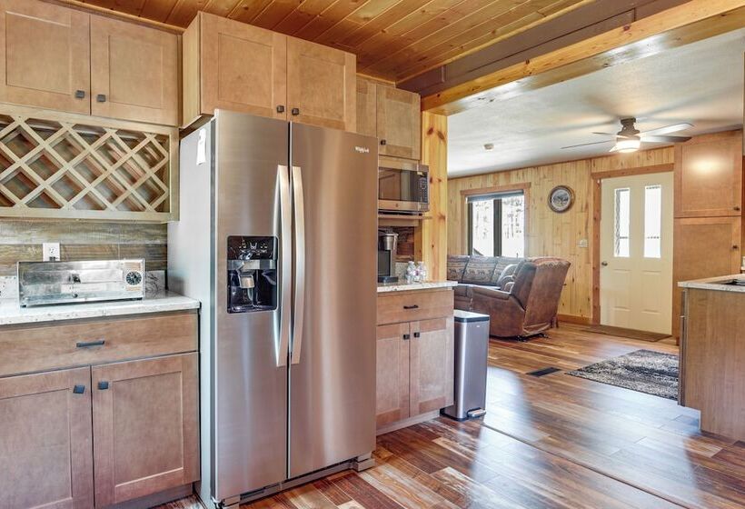 Updated Conover Cabin W/ Nearby Boating Access!