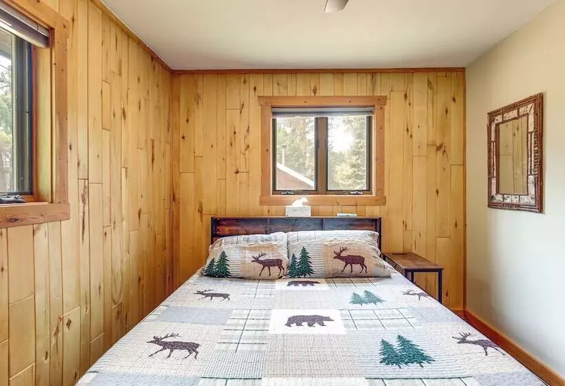 Updated Conover Cabin W/ Nearby Boating Access!