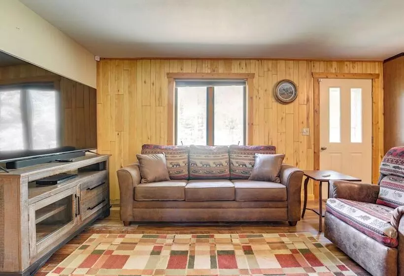 Updated Conover Cabin W/ Nearby Boating Access!