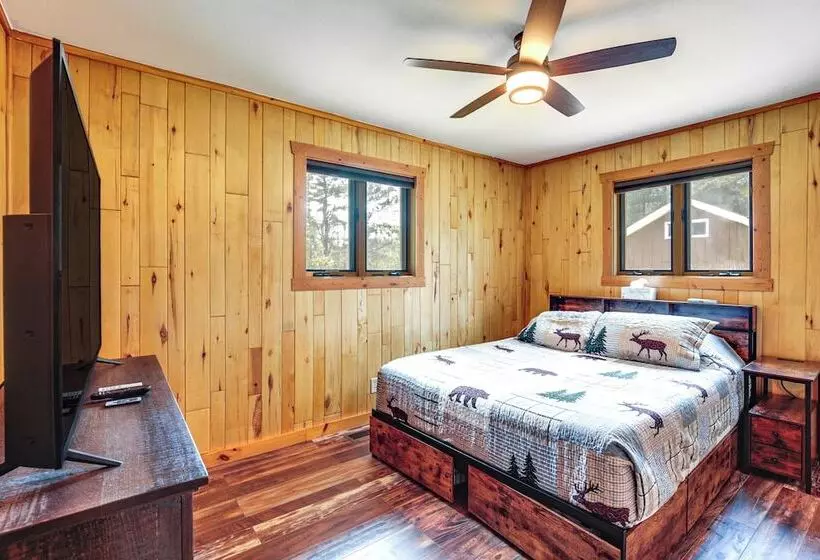 Updated Conover Cabin W/ Nearby Boating Access!